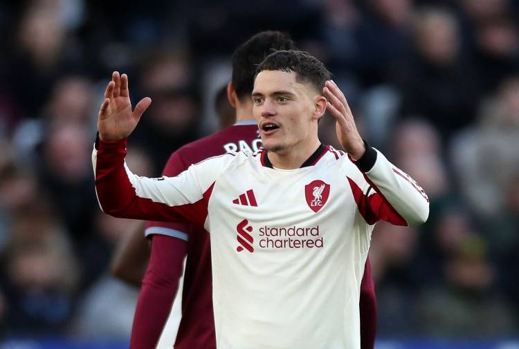 核心之争！维尔茨10号位重获新生，没有萨拉赫的利物浦能走多远